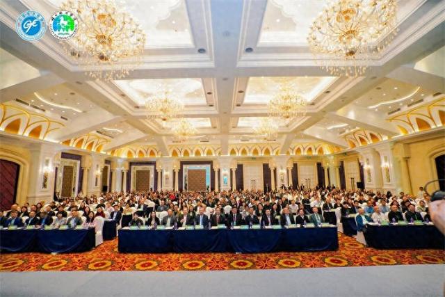中国旅游协会旅游教育分会第四届五次理事会暨中国旅游教育论坛在广西召开