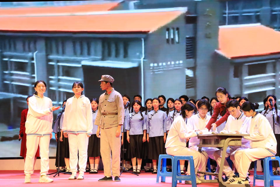 学生展演中